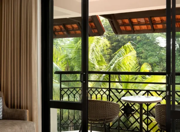 jogsi-garden-balcony-6535-hor-wide