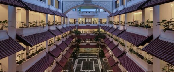 si-jogsi-atrium-with-daylig-15156-57107_Wide-Hor