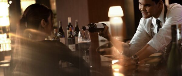 si-jogsi-suko-wine-lounge-25680_Wide-Hor